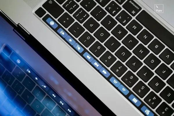 MacBook Pro9.jpg
