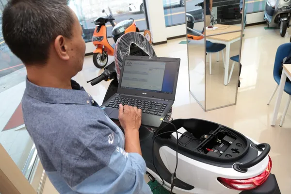 中華電動二輪車e-moving門市_2019-11-01_賀大新攝影-1403.jpg