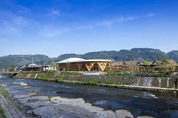 坂茂 Kur Park 長湯 01.jpg