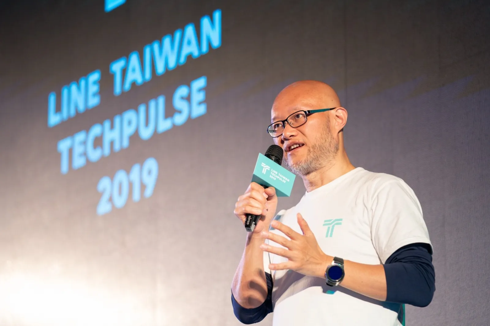 LINE 2020 在台啟動 AI 新計畫，任何人都可以輕鬆開發聊天機器人！