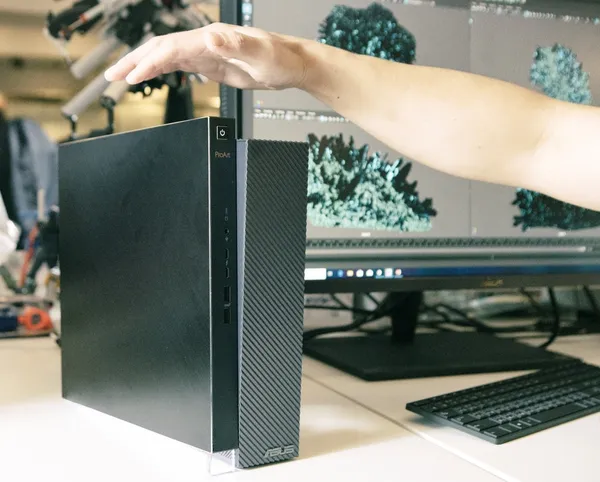 ASUS ProArt Station D940MX