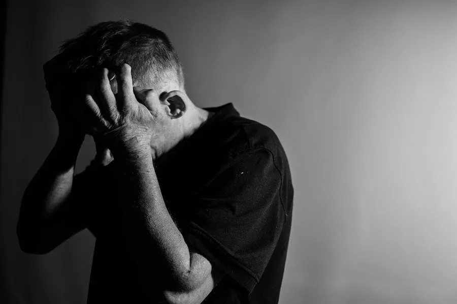 虐殺、仇恨內容逼他們崩潰！Google外包審查員百萬年薪背後的暗黑心路