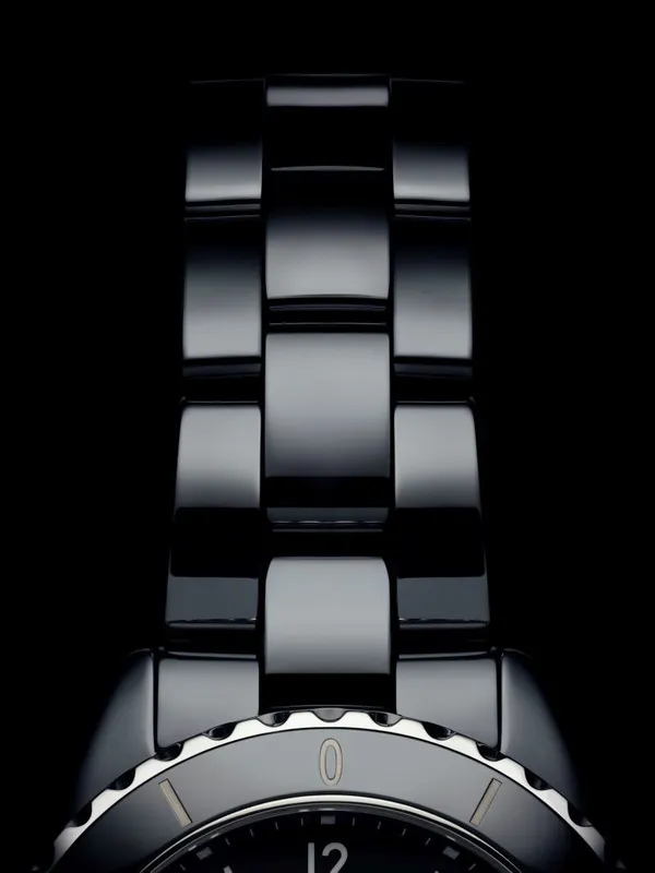 j12_J12 Black_13.jpg