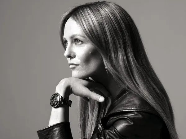 j12_Vanessa Paradis.jpg