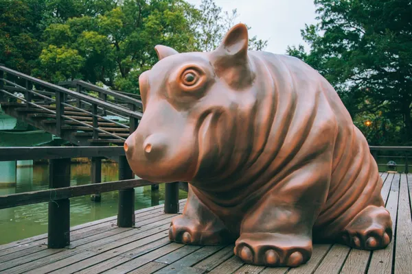 新竹公園城市躲貓貓-河馬樂樂家族-陳奕彰(1).jpg