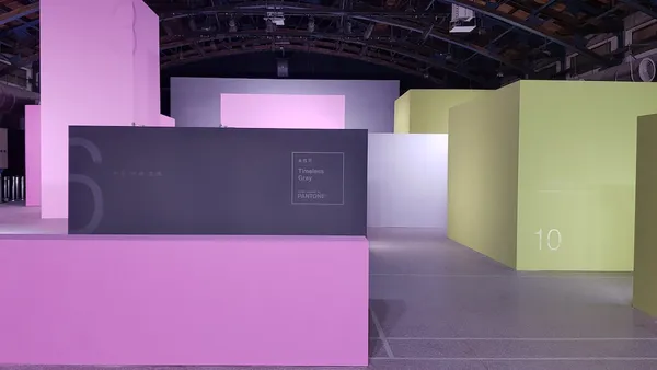 你今天「感覺」台北了嗎？「PANTONE全球城市玩色計劃」開展，光雕動畫、植物裝置、攝影塗鴉11件創作亮相