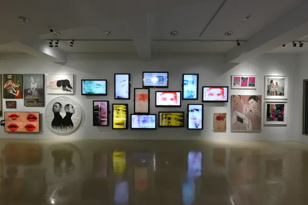 「I SEE YOU–藝術銀行購藏展」台中登場，集結50位藝術家，打造獨特的藝術視界