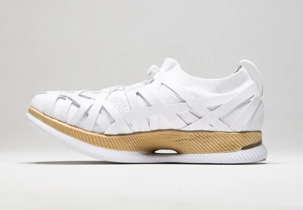 ASICS METARIDE AMU11.jpg