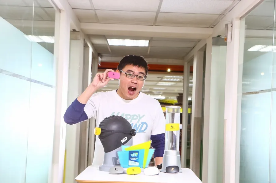 游泳時沒耳機也能聽歌？快樂島推出新一代配戴裝置 Galerdo，享即時語音回饋