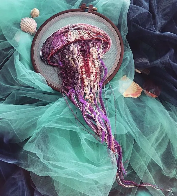 水母刺繡 Yuliya Kucherenko 12.jpg