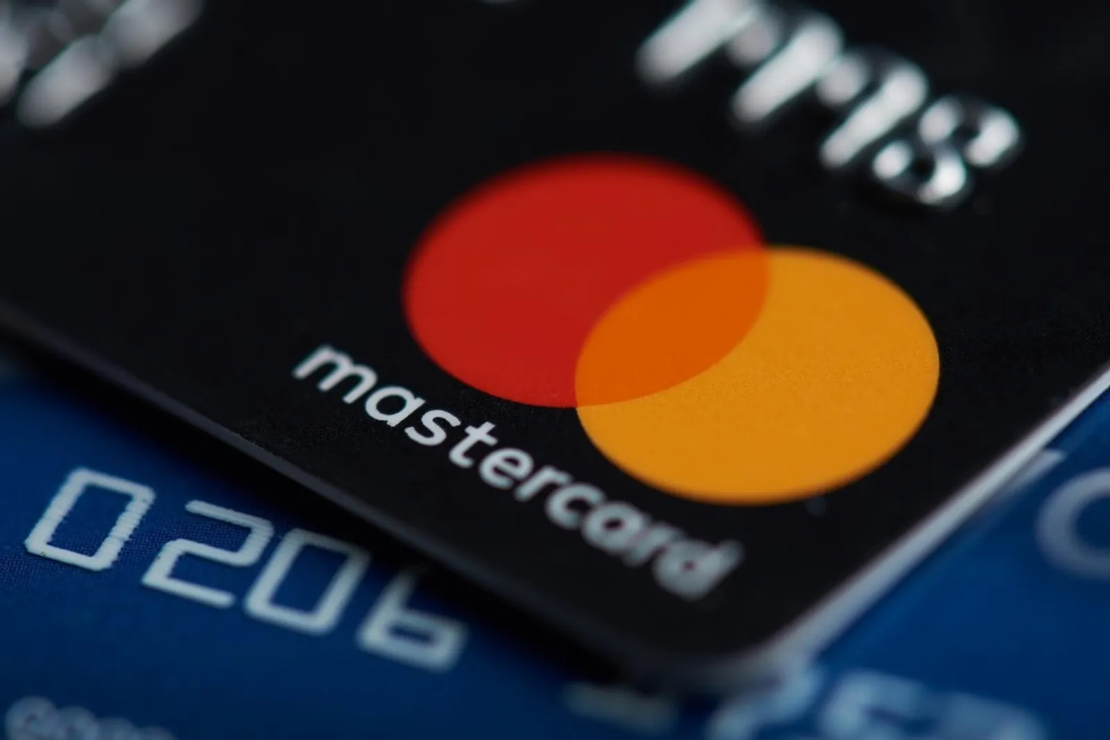 AI 幫你付，真的安全嗎？Mastercard、Visa 搶先布局 AI 代理支付