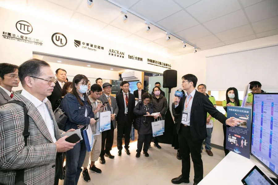台灣首座IoT資安檢測中心落成！從醫院、農場實測漏洞風險與潛在危害