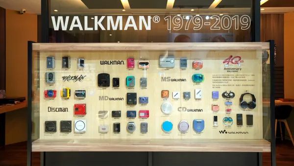 穿越必備？！Sony Walkman 隨身聽 40 週年特展台北登場，50 款代表機種一起穿越時空