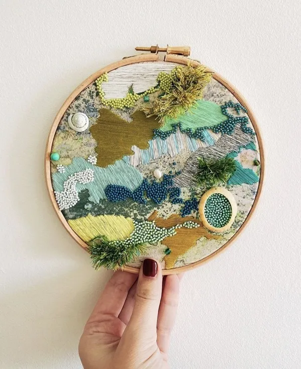 Emily Botelho salt_stitches 刺繡 05.jpg