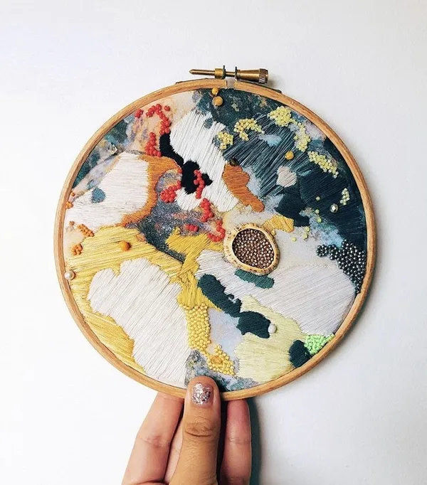 Emily Botelho salt_stitches 刺繡 10.jpg