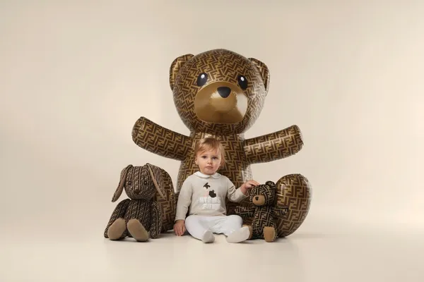 FENDIBB_12_FENDI Baby_SS20.jpg