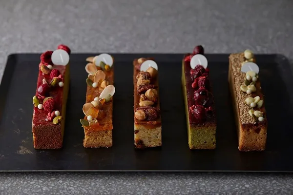 東京甜點-岩柳麻子-Pâtisserie Asako Iwayanagi.jpg