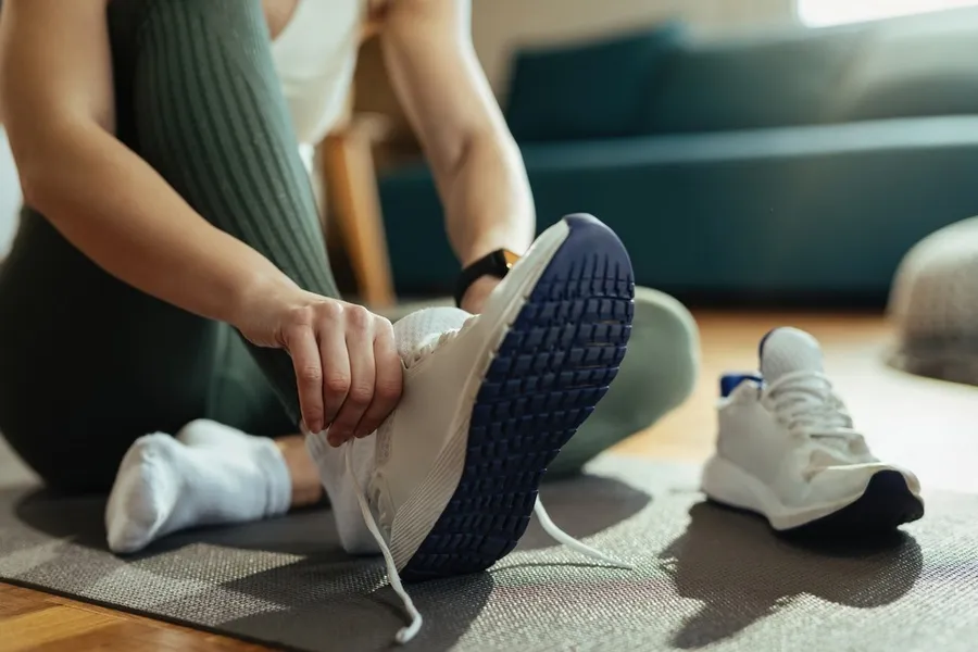 亞馬遜導入更多AR購物商品！用手機就能「試穿」Adidas、New Balance等品牌鞋