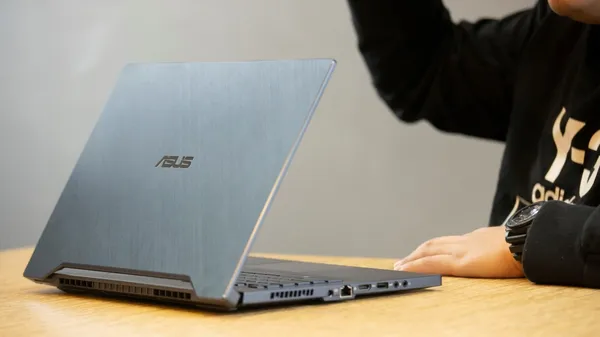 ASUS兔將