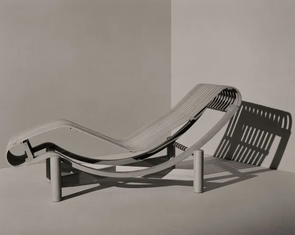 Rōzu_Tokyo Chaise Longue in bamboo by Charlotte Pe