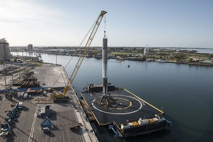 SpaceX再發第七批！星鏈計畫已部署422顆衛星，已達馬斯克「初步營運」基準
