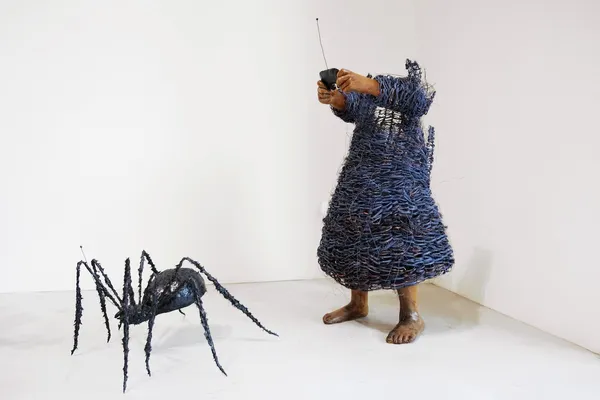 琳恩．奇里德「閱讀空氣」展