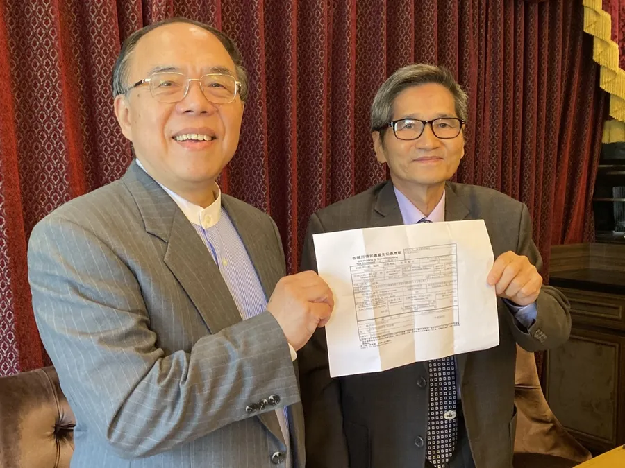 友訊經營權大鬥法，經濟部發函公司派：獨董馮忠鵬、鍾祥鳳當然解任證據「付之闕如」