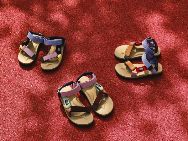 HAY_SUICOKE_涼鞋_02.jpg