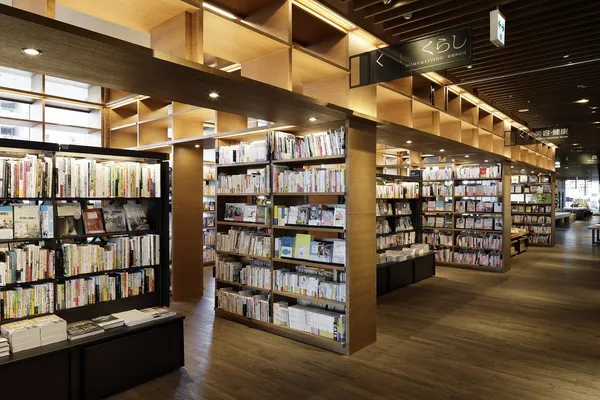 奈良蔦屋書店03.jpg