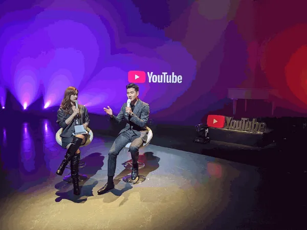 YouTube Music Night with 周興哲