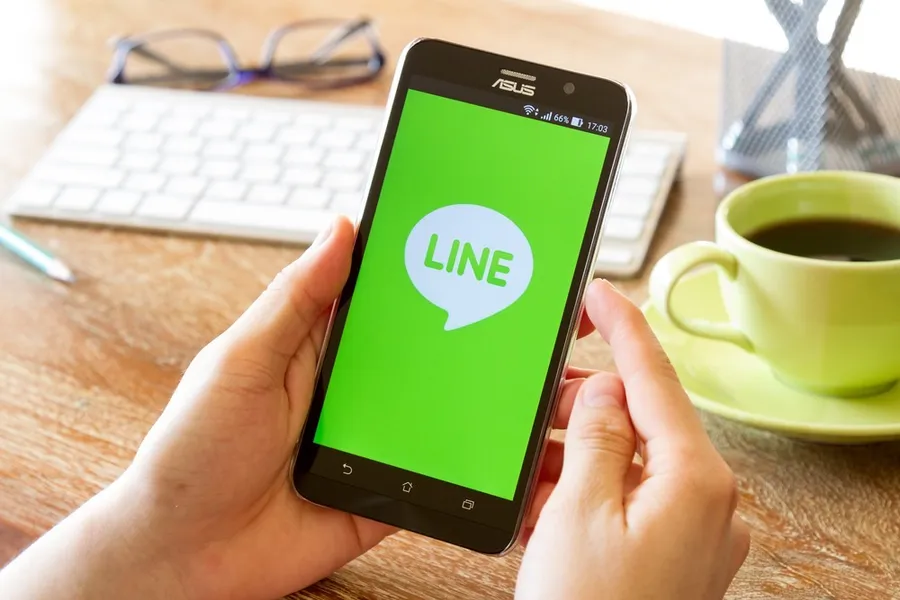 你傳的訊息會被 LINE 看光光嗎？從通訊軟體的隱私議題，看中心化解法的極限