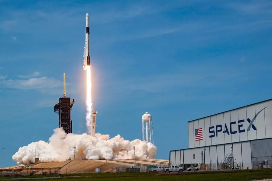 SpaceX投資人看馬斯克：或許不是合格的CEO，但是一個真正的夢想家