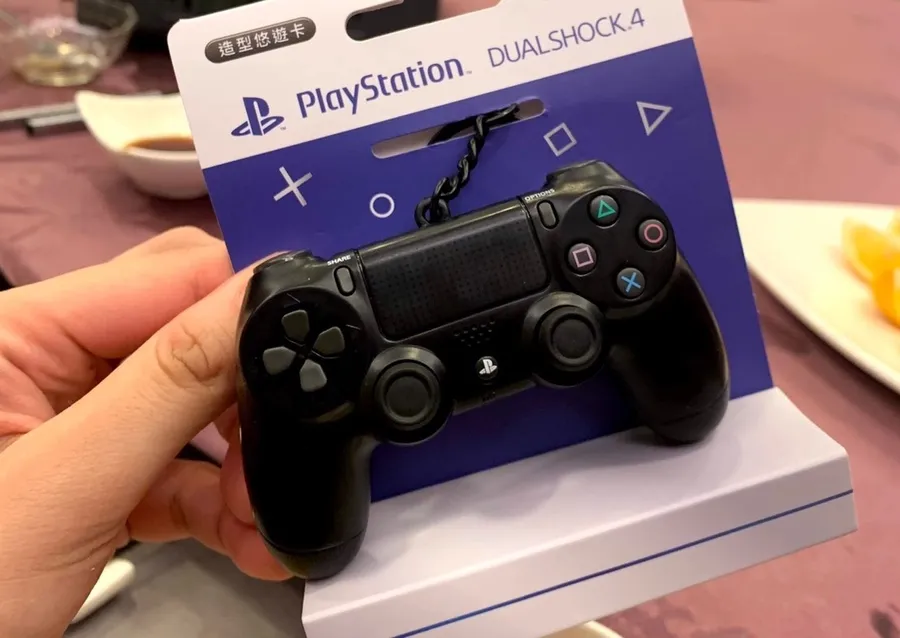 PS4手把、王子麵都能玩！專訪造型悠遊卡推手：花17個月研發、一上架就秒殺的秘密是什麼？