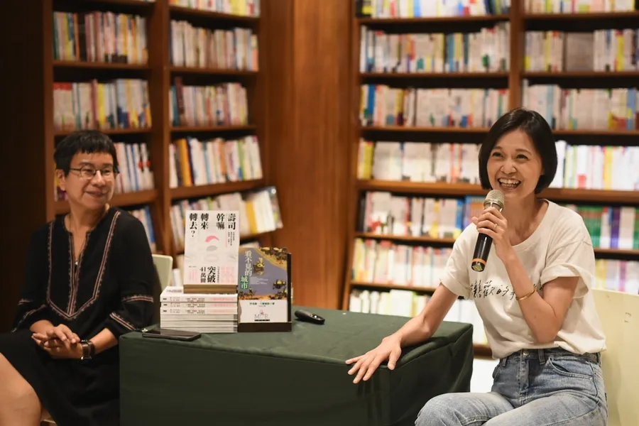 Pop Up Asia創辦人陳小麥、獨立音樂產業推手陸君萍：在音樂與文創的路上，我們都需要書的幫忙