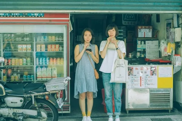 台南盛夏甜點地圖-大泉雜貨店紅茶牛奶14.jpg