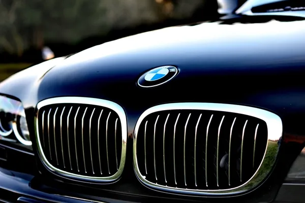 BMW_攝影師：Megapixelstock，連結：Pexels.jpg