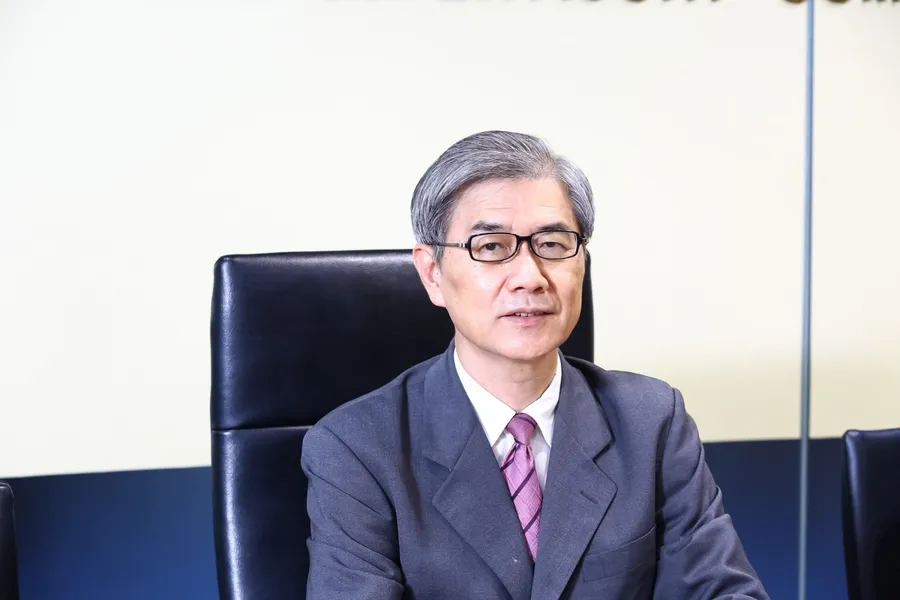 防疫保單理賠金額10天內破2億！黃天牧：兩年內符合條件一定拿得到理賠金