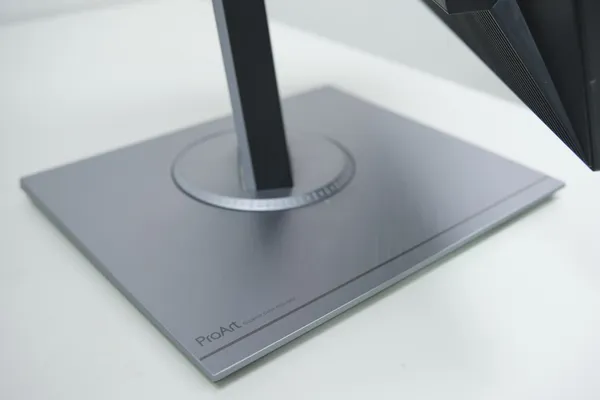 ASUS Pro Art - IDM補習班