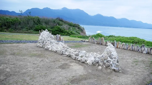 東海岸大地藝術節 藝術家杉原幸信-波浪方舟-潮間交織.jpg