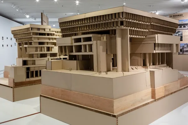 忠泰美術館「粗獷主義」展