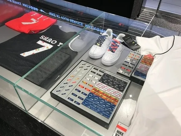 Nike