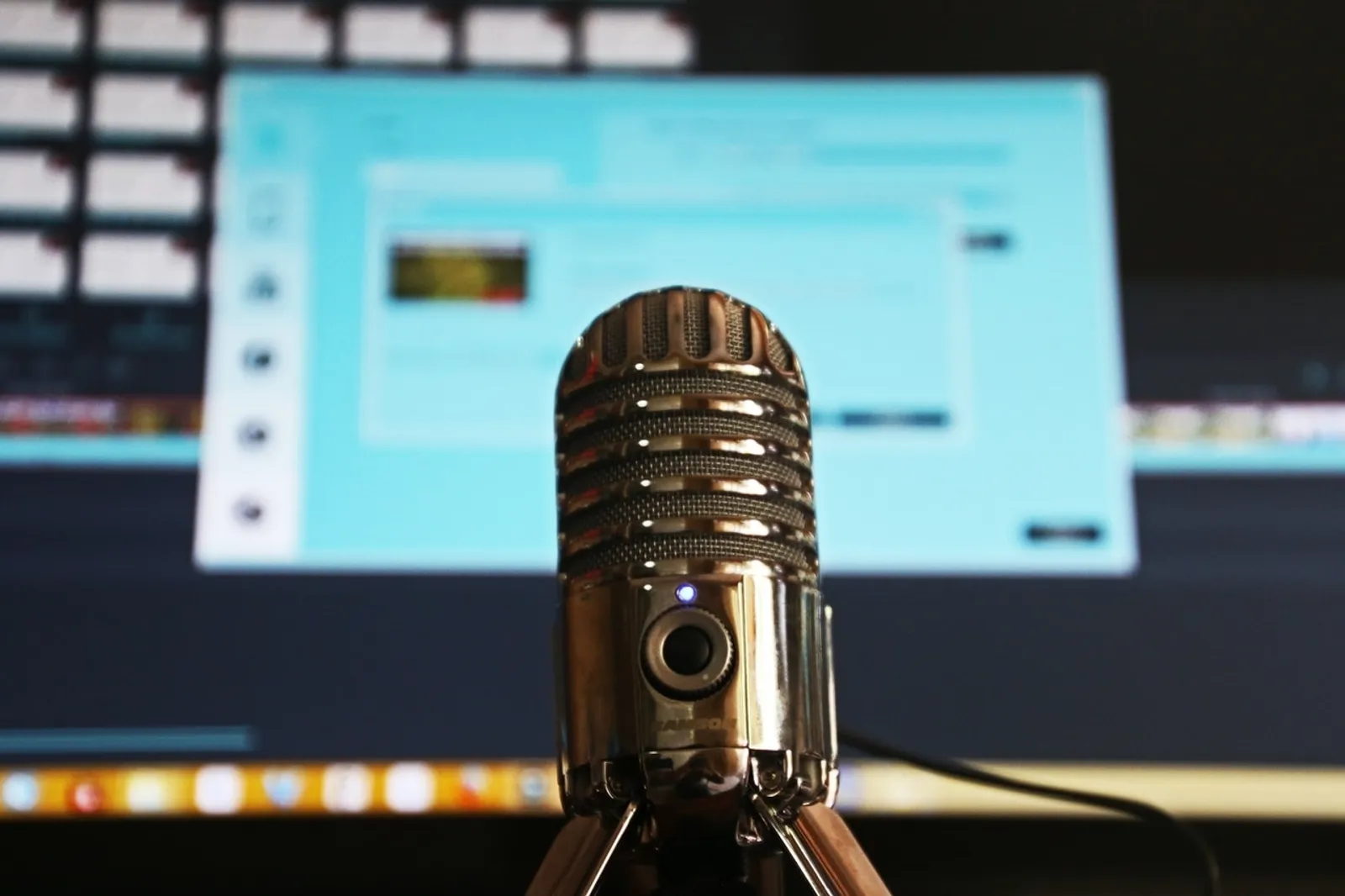 聲量最高的 20 位 Podcast 主持人！有內涵、會講垃圾話最受歡迎