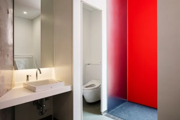 Tokyo Toilet 10.jpg
