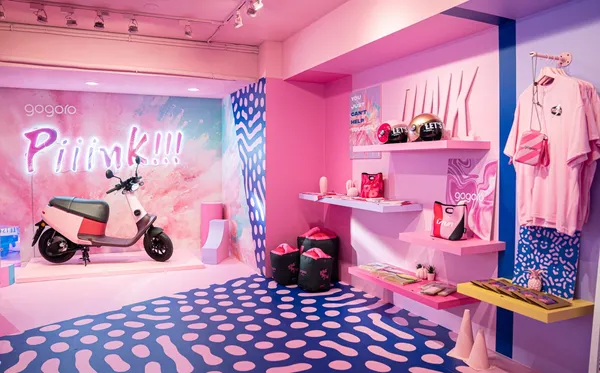 Gogoro Piiink Cafe