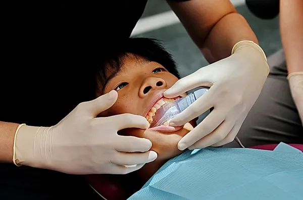 為牙材而生的募資平台亮相！專屬牙醫師的TOOTH FAERIE看準什麼商機？ 