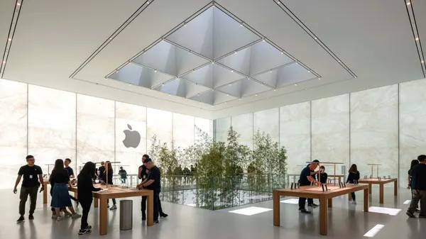 Foster＋ Partners Apple store