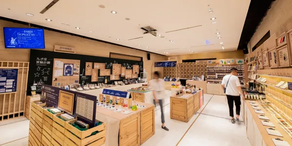 誠品書店「Supertry書寫超試」今日開展。(4).jpg