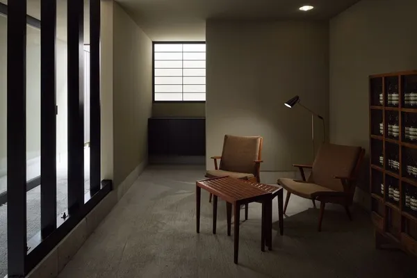 Small JPEG-Aesop JP Store Kanazawa 03.jpeg