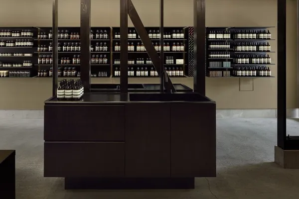 Small JPEG-Aesop JP Store Kanazawa 05.jpeg