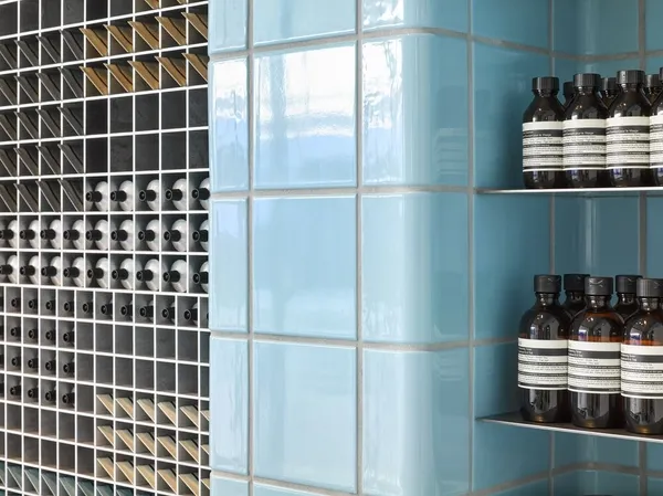 Small JPEG-AESOP US STORE CENTURY CITY 09.jpeg